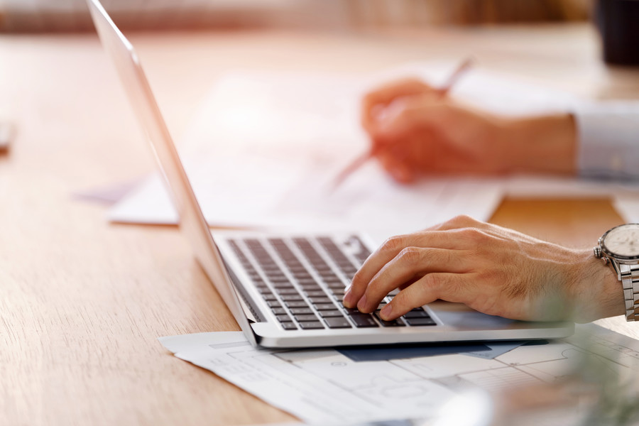 上海刑事辯護律師視角:經(jīng)濟案件打官司結案時長的多面剖析