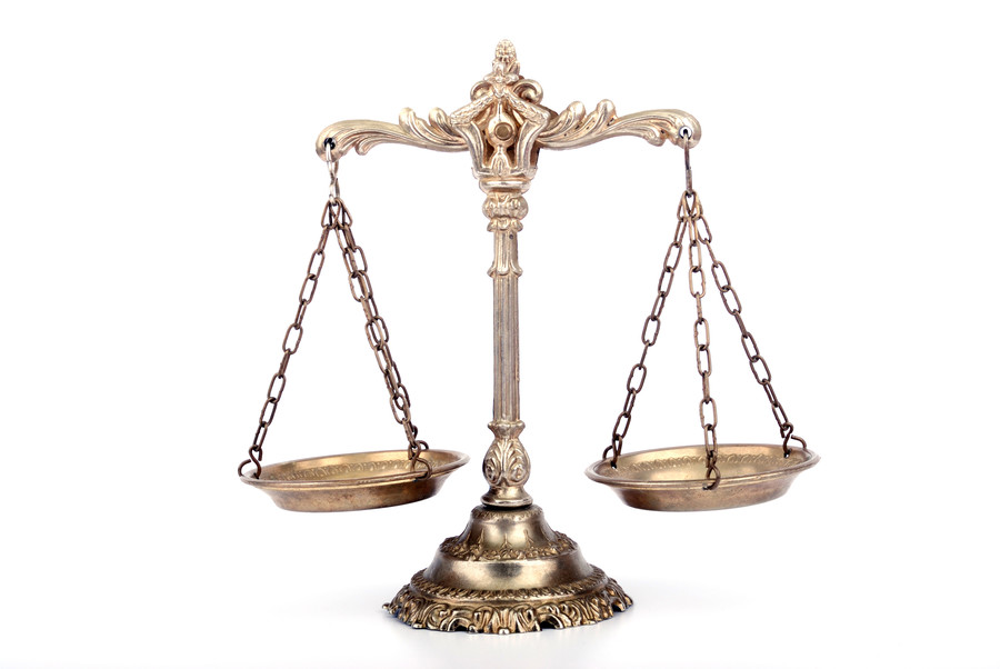 上海刑事律師權(quán)威解讀：交通肇事罪的法律界定與量刑細(xì)則