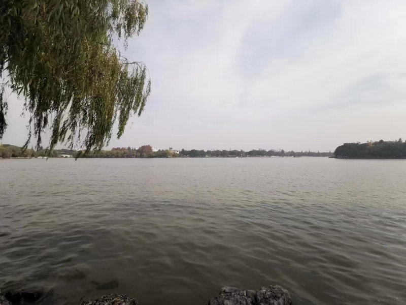 什么是招錄公務(wù)員徇私舞弊罪？如何判斷與定性？看看虹口刑事律師的回答