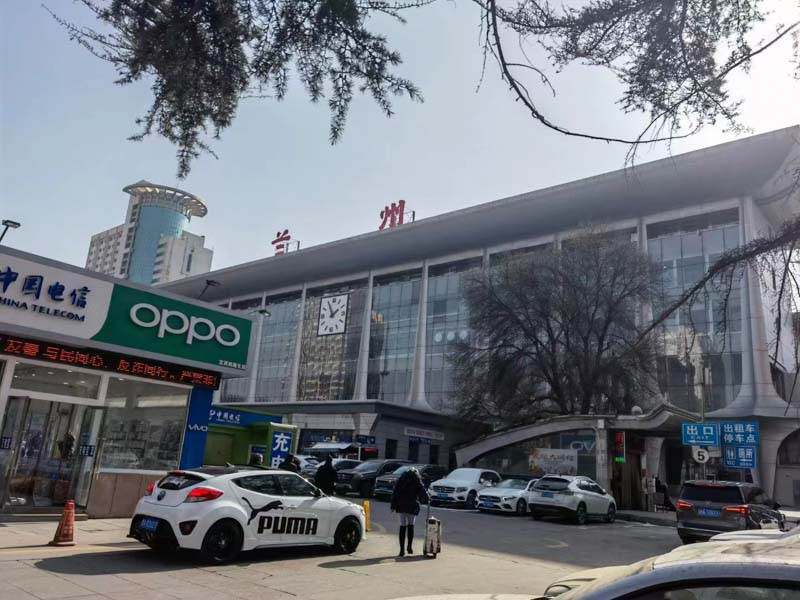 誹謗罪的點擊轉(zhuǎn)發(fā)狀態(tài)是否不同于先例？上海刑事律師告訴您