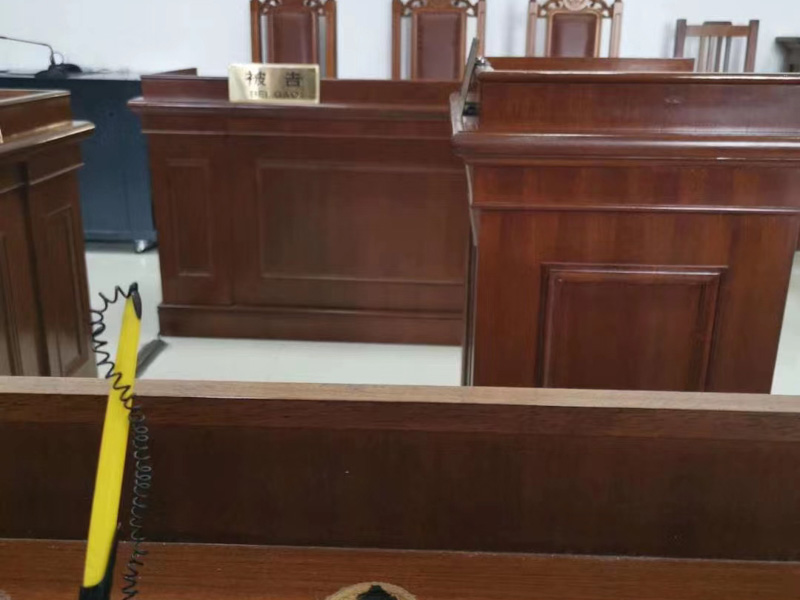 門衛(wèi)在值班時將倉庫的飲料拿走如何認定？崇明刑事律師告訴您