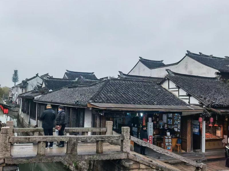 高利轉(zhuǎn)貸罪知多少？上海松江刑事律師來(lái)回答