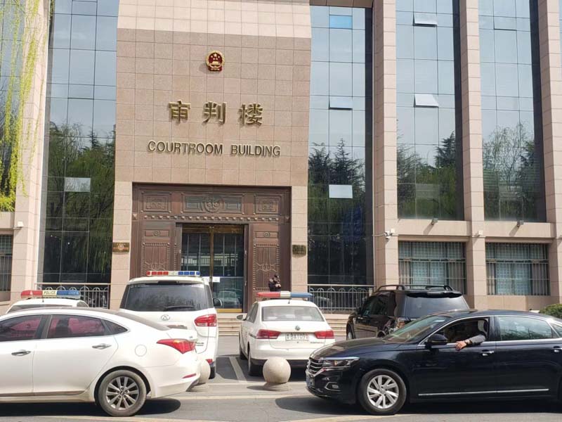上海刑事案件律師:實施毒品犯罪中惡勢力團伙成員不同身份的認定