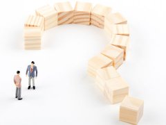 楊某詐騙13萬(wàn)成功取保候?qū)徍笈芯徯?></a></div>

                            <div   id="pso8o7g"   class="media-body">

                              <a href="http://mlmcu.com/xingshihuanxing/114.html" title="楊某詐騙13萬(wàn)成功取保候?qū)徍笈芯徯?>楊某詐騙13萬(wàn)成功取保候?qū)徍笈芯徯?/a>

                              <p class="list_desc">被告人楊某為獲取他人財(cái)物謊稱(chēng)可以拿到所在單位xxx開(kāi)發(fā)公司開(kāi)發(fā)的某工程，騙取被害人梁某、毛某每人五萬(wàn)元，共計(jì)十萬(wàn)元人民幣，已經(jīng)遠(yuǎn)遠(yuǎn)超過(guò)當(dāng)年辦理詐騙案件“數(shù)額巨大”的標(biāo)準(zhǔn)，上海刑事律師為被告人家屬取得了比預(yù)期更好的判決結(jié)果。... </p>

                            </div>

                          </div>

                        </li>

                      </ul>

		<div   id="cc272iq"   class="pagelist">



			<li><a href=