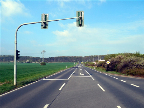 上海刑事律所答電瓶車(chē)致人重傷應(yīng)否算交通肇事