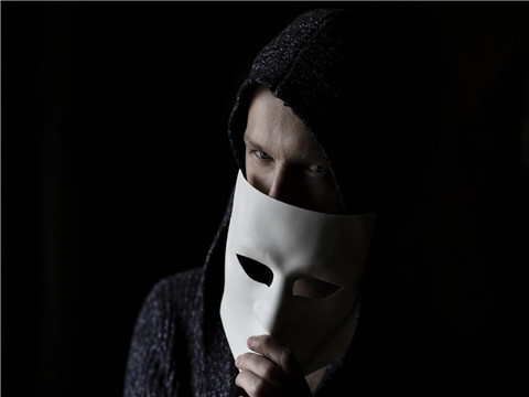 上海靜安區(qū)刑事律師解掉包茅臺視為盜竊